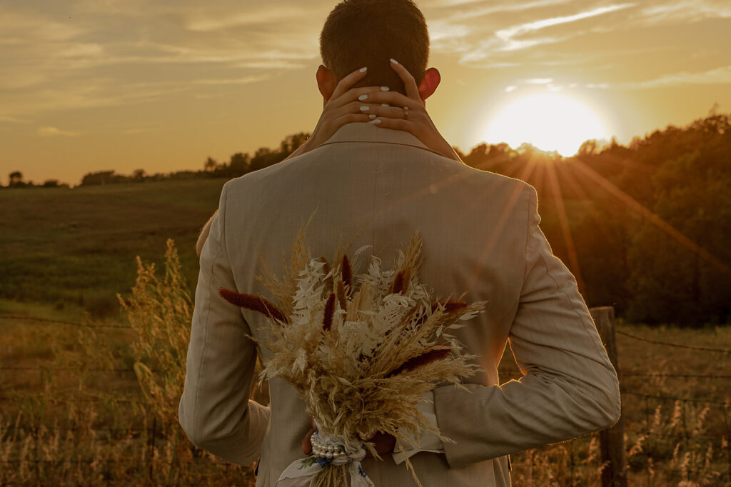 iowa wedding photographer wedding photo poses bride and groom sunset bridals