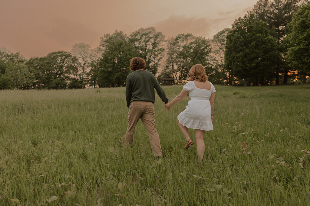 sunset golden hour couples photoshoot engagement