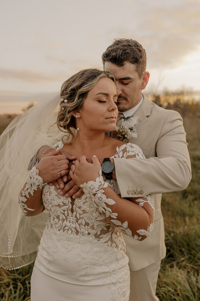 iowa fall wedding bridals during golden hour