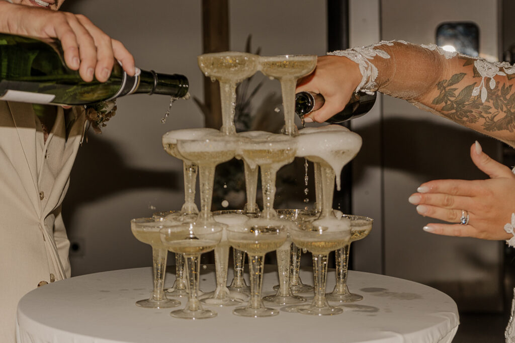 champagne tower reception in eagles ledge