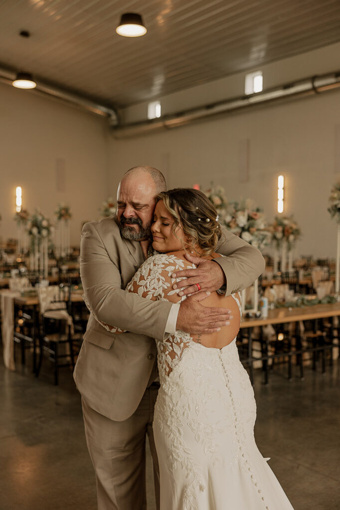 first look with dad iowa wedding photographer