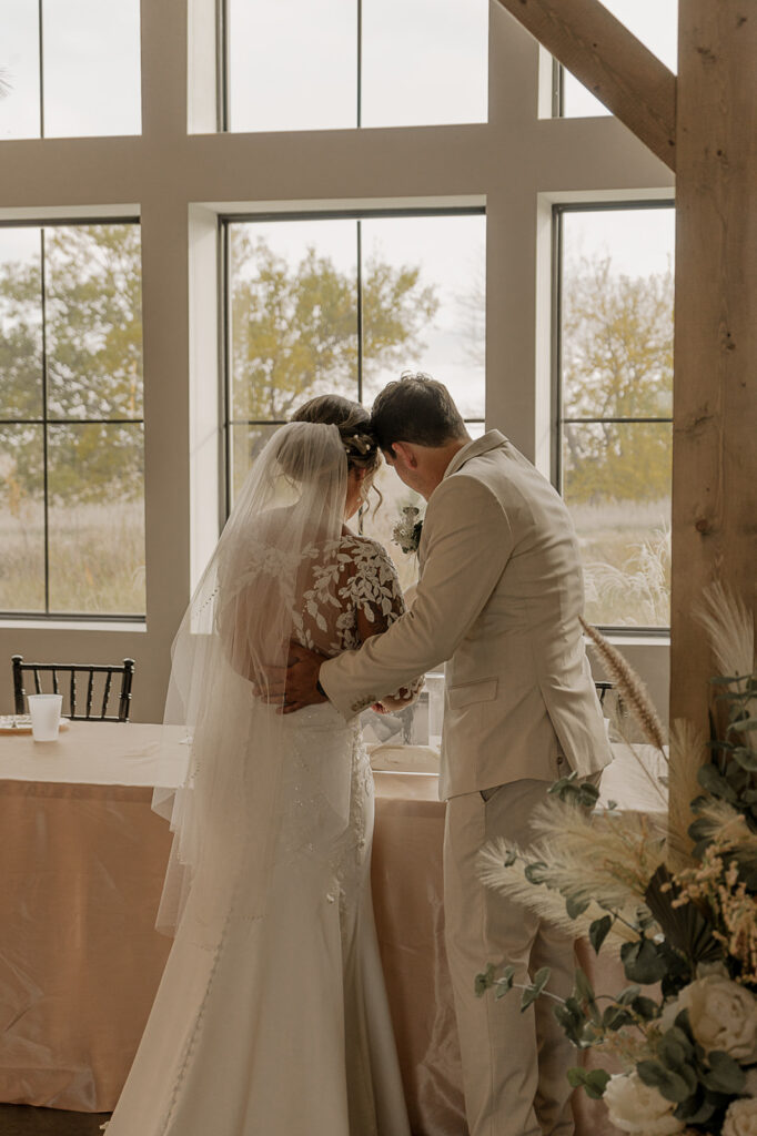 wedding ceremony photos in iowa eagles ledge