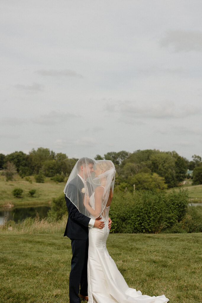 outdoor wedding bridals in iowa