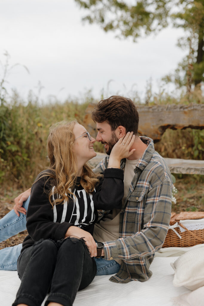 romantic couples photography engagement