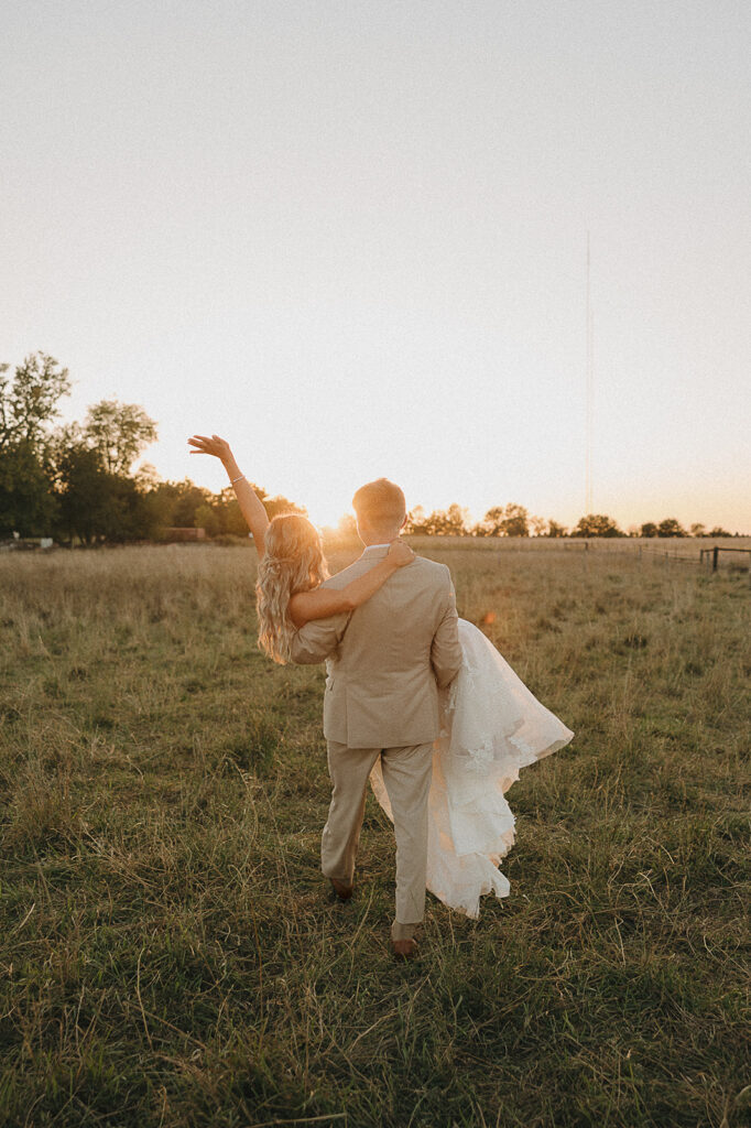 timeless des moines wedding photos