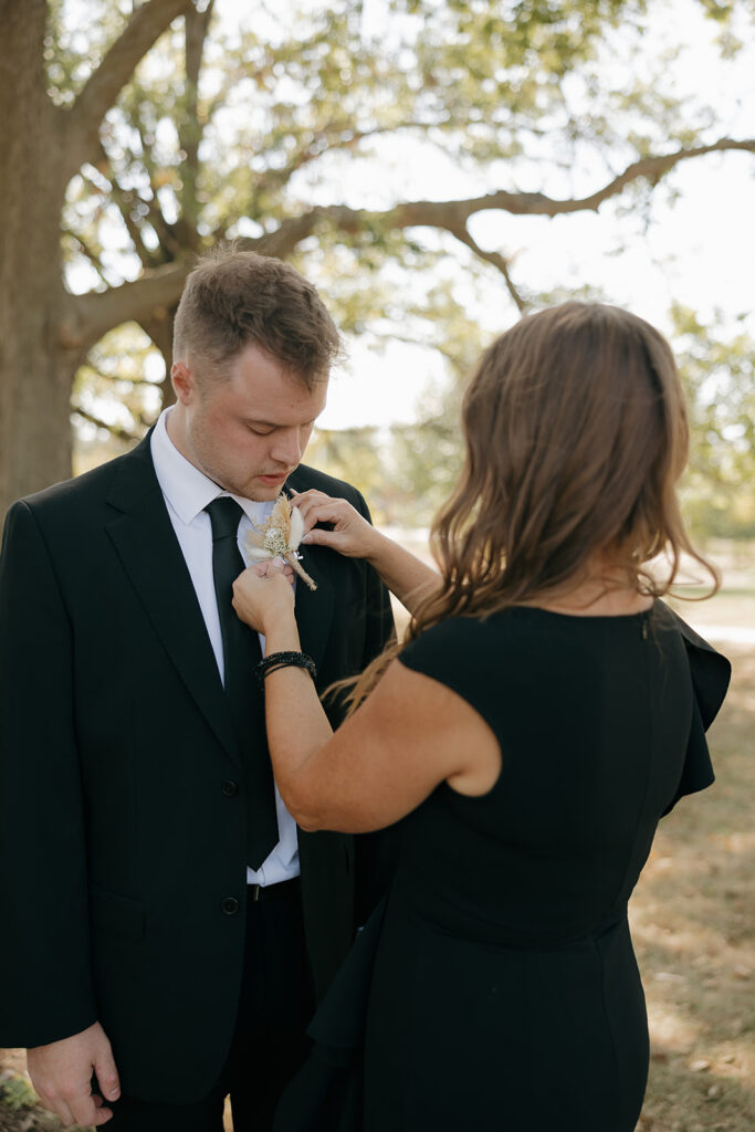 October Wedding Day Filled with Meaningful Moments