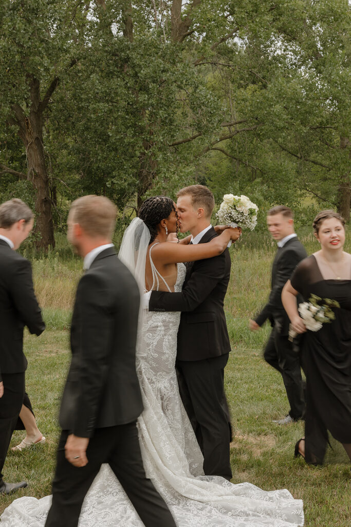 bridal party photos all black theme