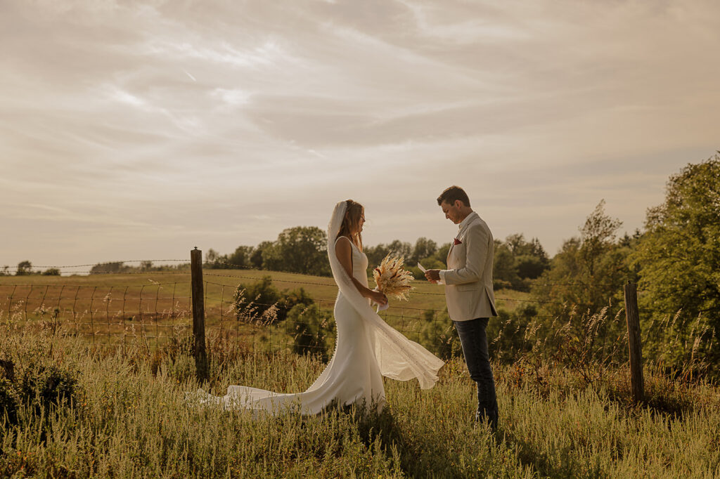 sunset wedding photos with bride and groom