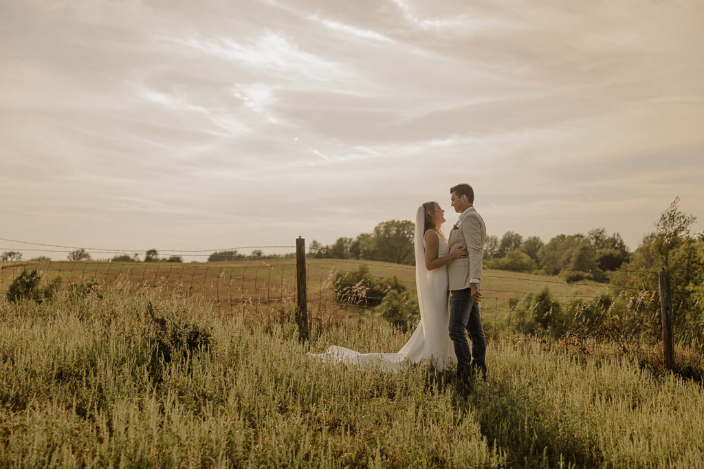 sunset wedding photos with bride and groom