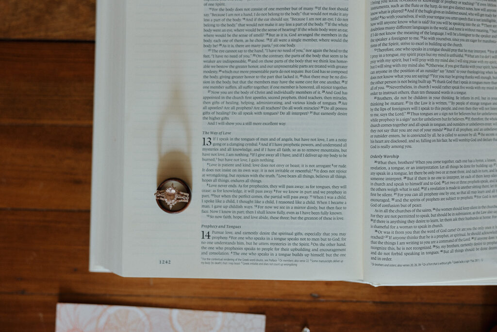 wedding ring with bible photos