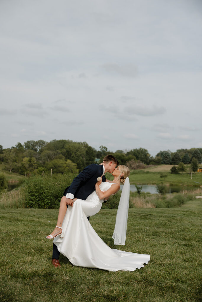 sunset bride and groom portraits outdoors in des moines