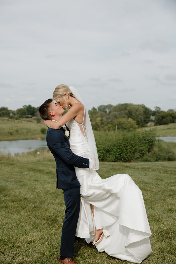 sunset bride and groom portraits outdoors in des moines