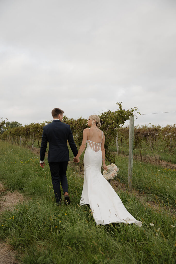 vineyard wedding venue in des moines bride and groom photos