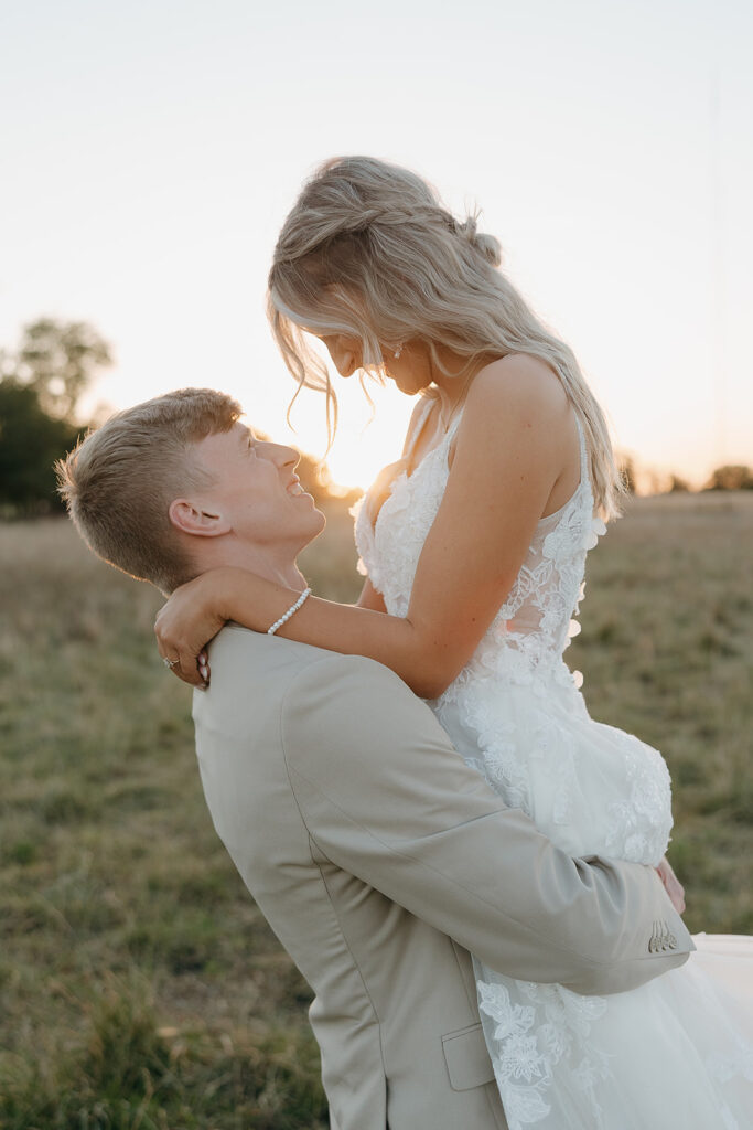 golden hour bride and groom portraits outdoors
