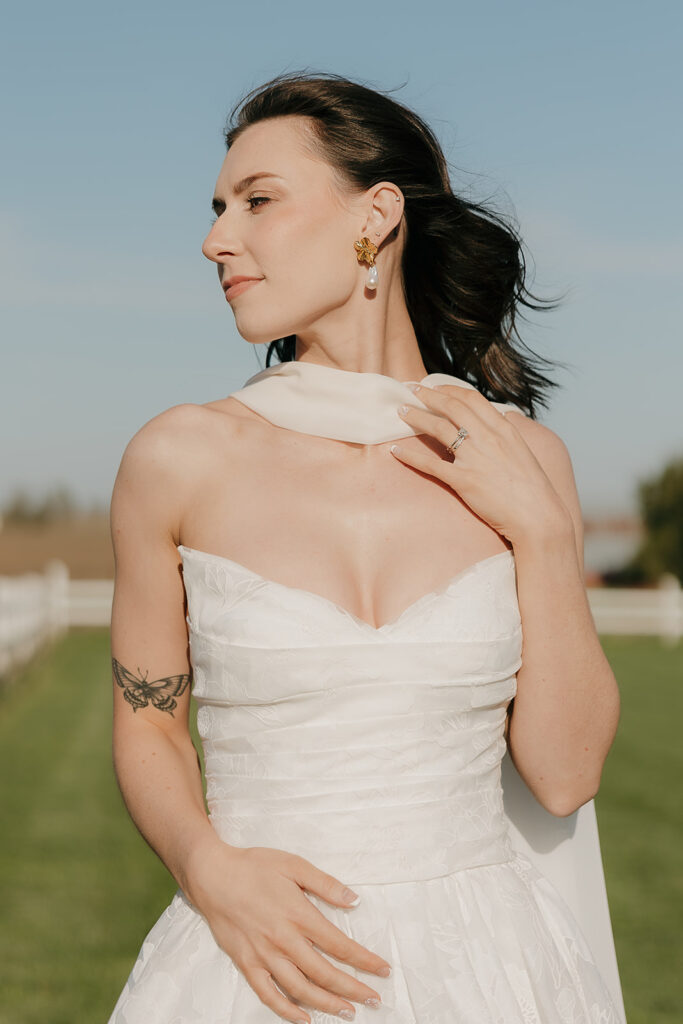 bride posing in direct sunlight