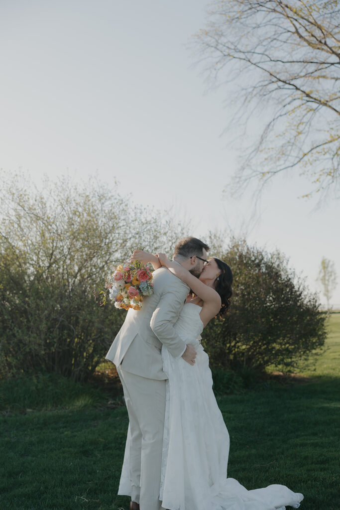 Top 10 Iowa Wedding Venues You’ll Instantly Fall in Love With