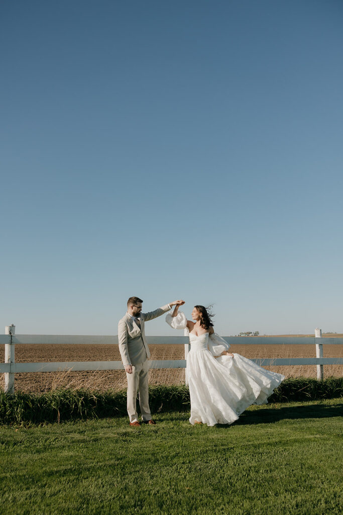 sunset bride and groom portraits outdoors