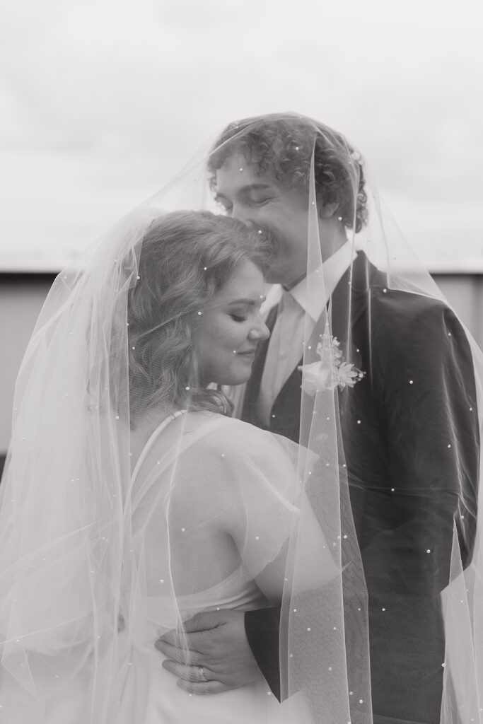 Iowa Documentary Style Wedding Photography: A Complete Guide for Iowa Couples