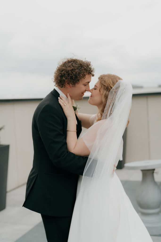 Iowa Documentary Style Wedding Photography: A Complete Guide for Iowa Couples