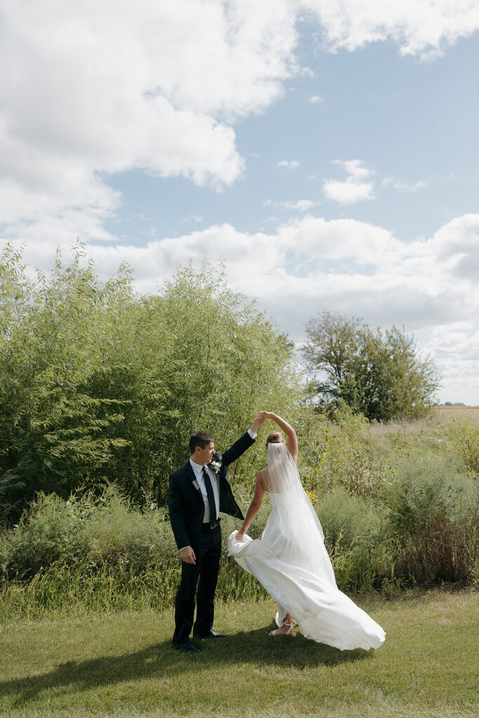 A Complete Guide to Outdoor Wedding Venues in Iowa: How to Plan a Beautiful Day You’ll Love