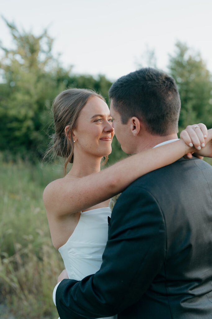 A Complete Guide to Outdoor Wedding Venues in Iowa: How to Plan a Beautiful Day You’ll Love