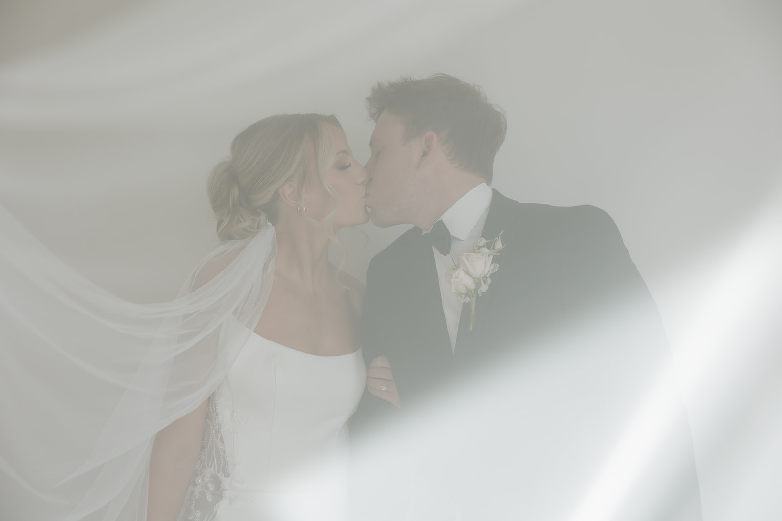 Wedding Vendors Checklist: How to Build a Luxury Wedding Vendor Team in Iowa