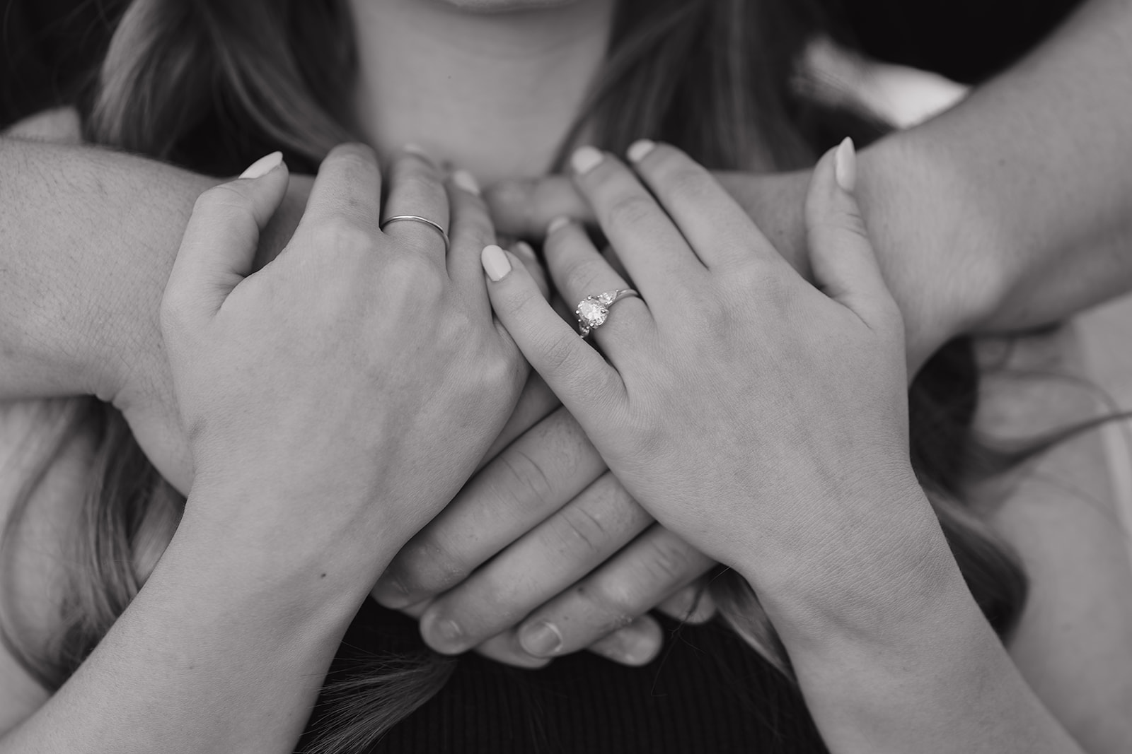 Couples Photoshoot Ideas That Feel More Like a Date Than a Shoot