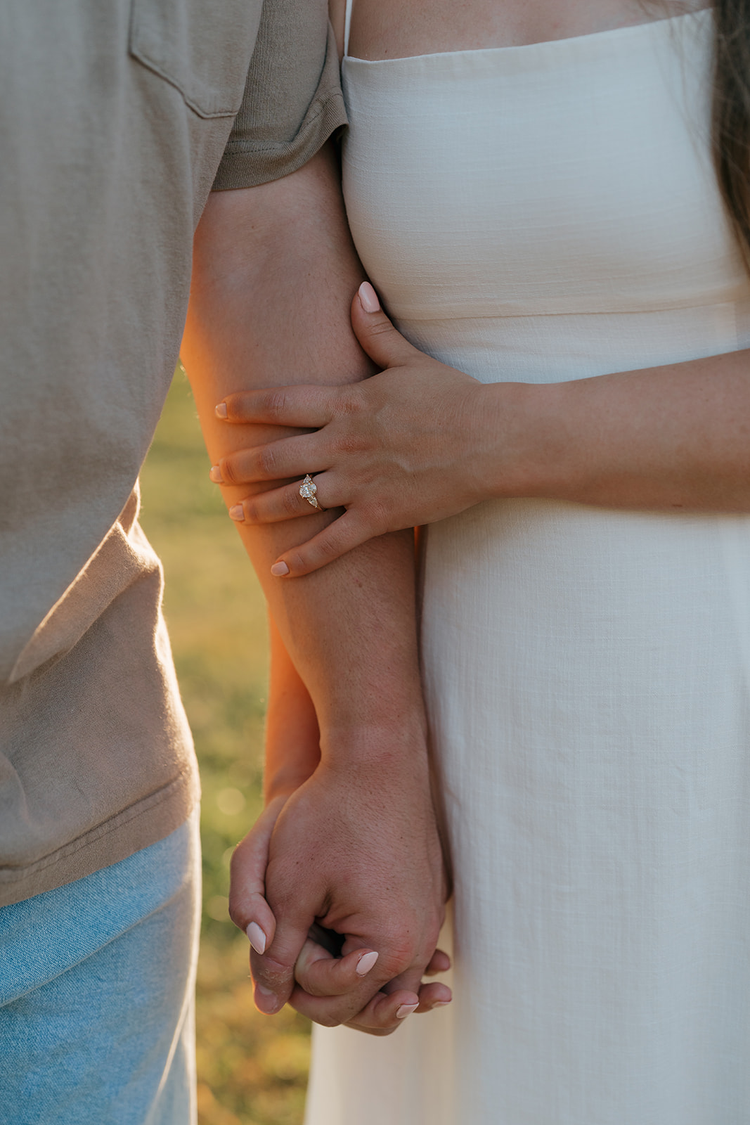 Couples Photoshoot Ideas That Feel More Like a Date Than a Shoot