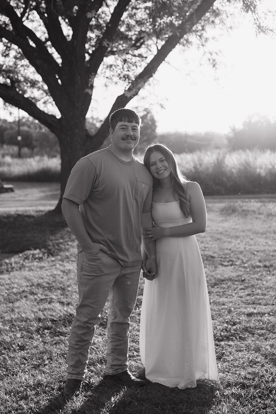 Couples Photoshoot Ideas That Feel More Like a Date Than a Shoot